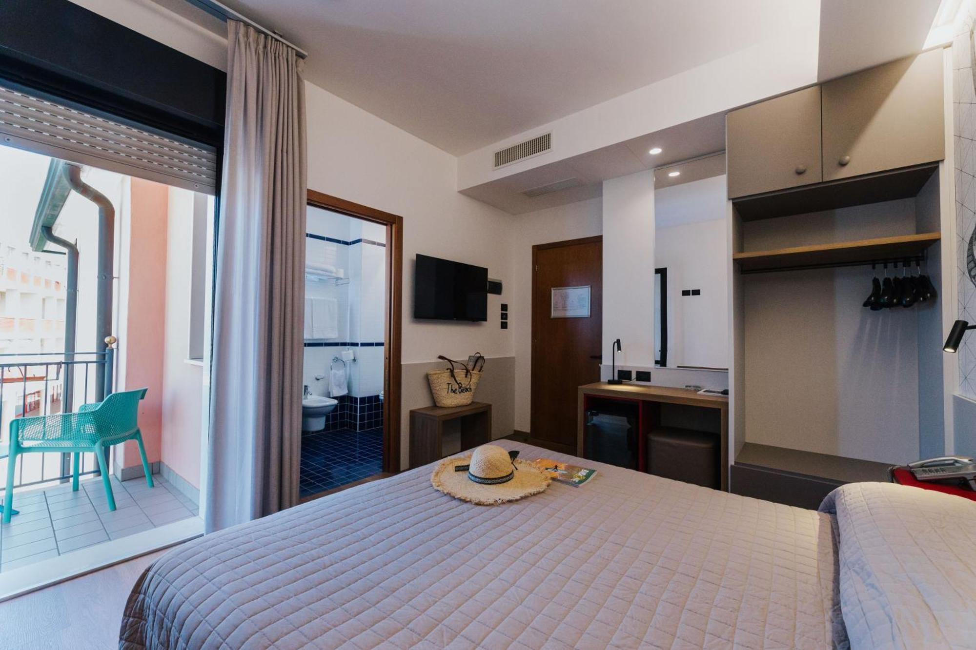 Hotel La Serena Bibione Kültér fotó